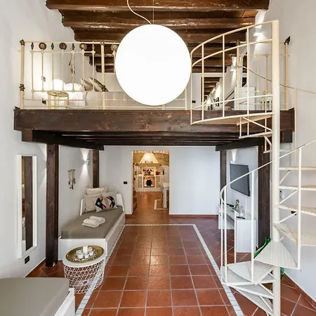 Appartamento Old Town Loft M8 M8apartments *